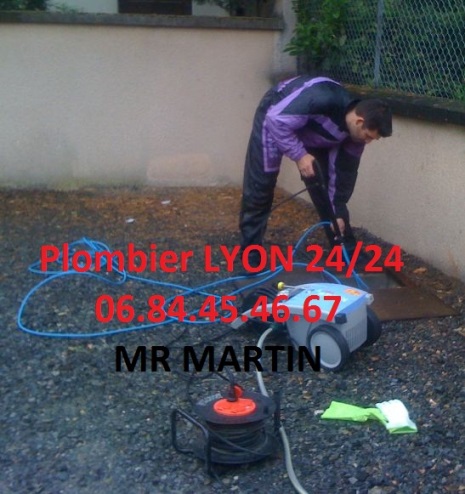 plombier Saint Georges de Reneins pour un débouchage de WC, de canalisation, de douche, de baignoire... 06 84 45 46 67